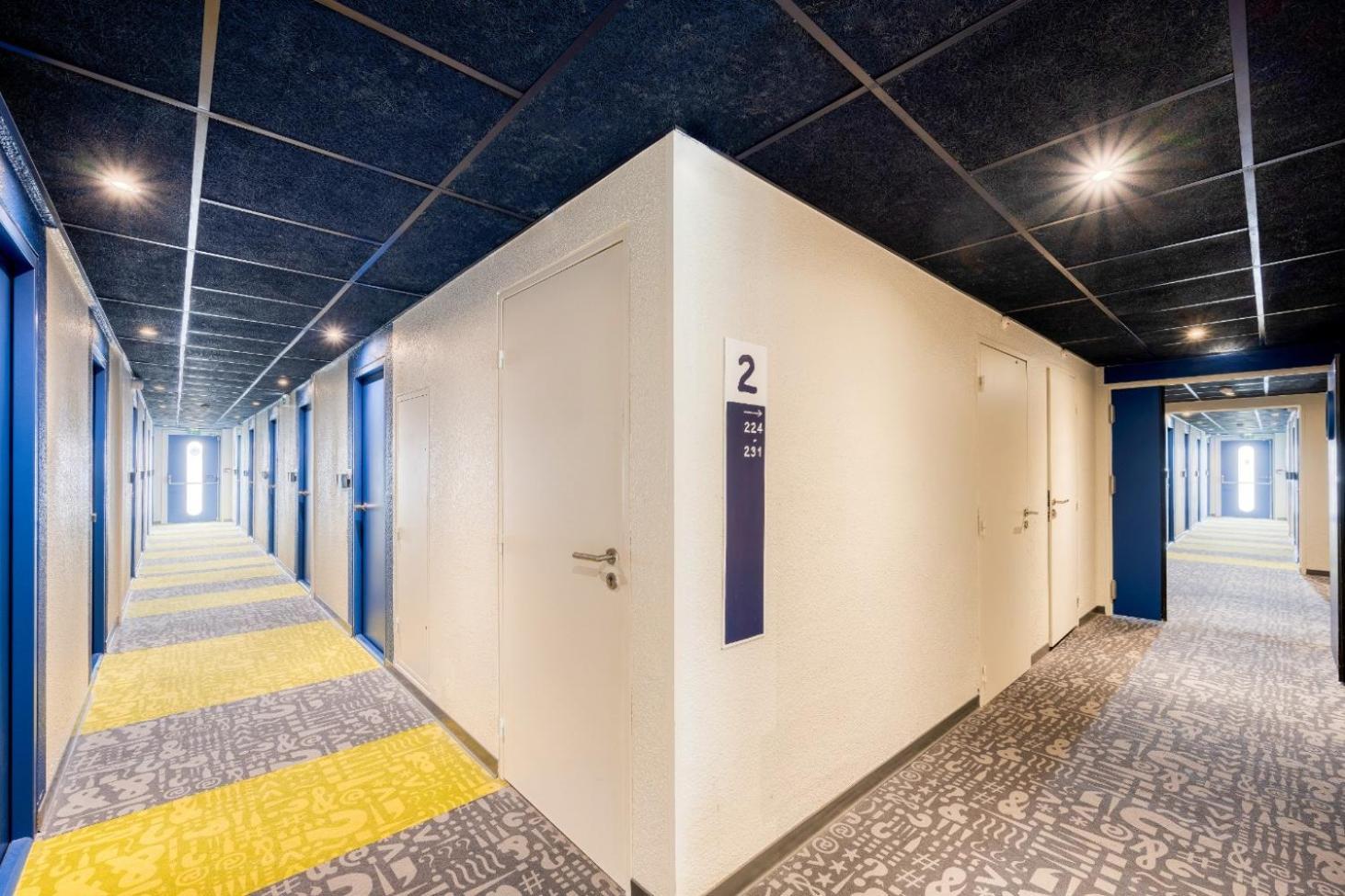 Ibis Budget Versailles - Trappes Exterior photo